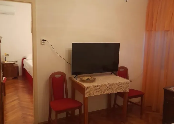 Opium Old بيت ضيافة